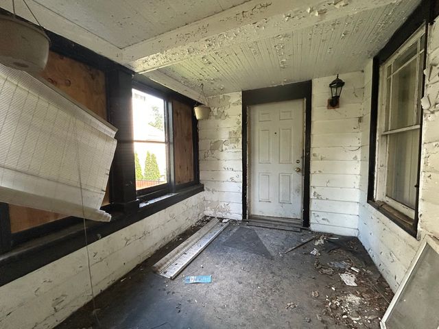 10217 S Wallace Street, Chicago, IL 60628