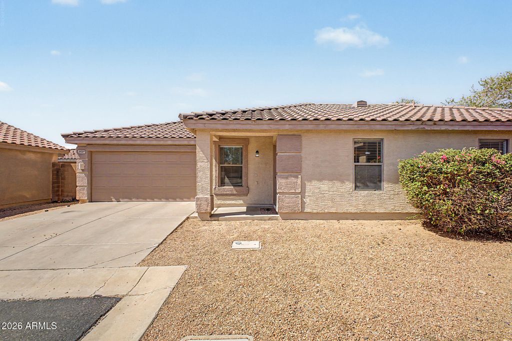3939 S NEBRASKA Street, Chandler, AZ 85248