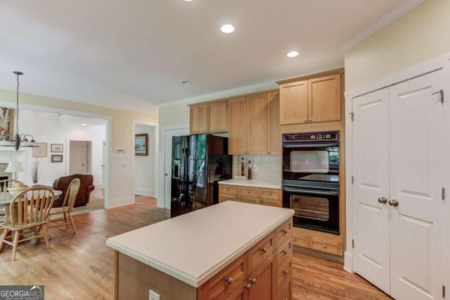 5989 Grand Loop Road, Sugar Hill, GA 30518