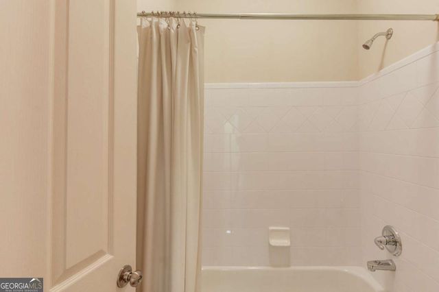 5989 Grand Loop Road, Sugar Hill, GA 30518