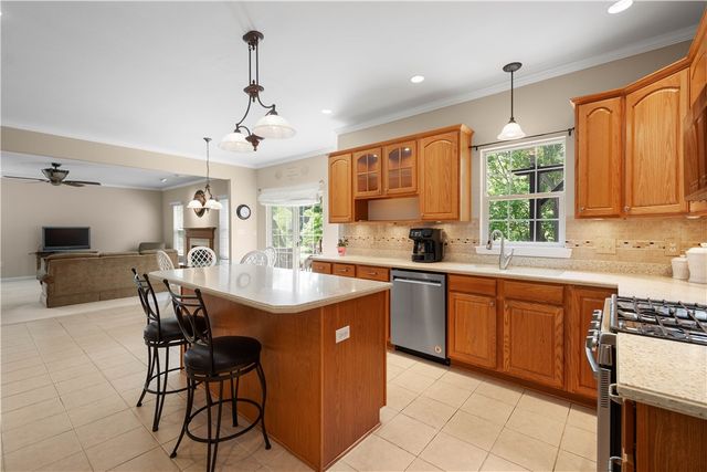8002 Pressley Court, Mccandless, PA 15237