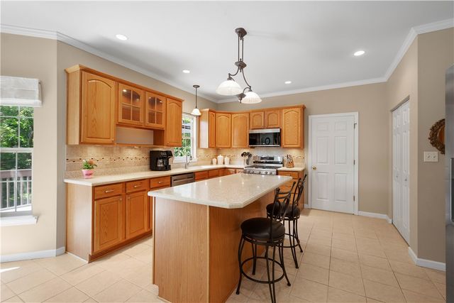 8002 Pressley Court, Mccandless, PA 15237