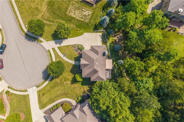 8002 Pressley Court, Mccandless, PA 15237