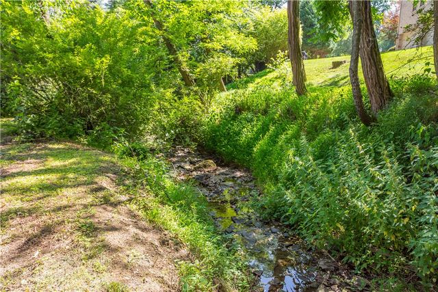 8002 Pressley Court, Mccandless, PA 15237
