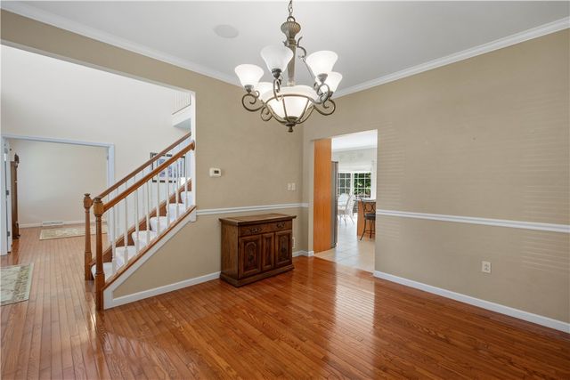 8002 Pressley Court, Mccandless, PA 15237