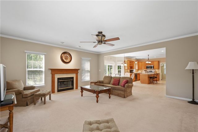 8002 Pressley Court, Mccandless, PA 15237