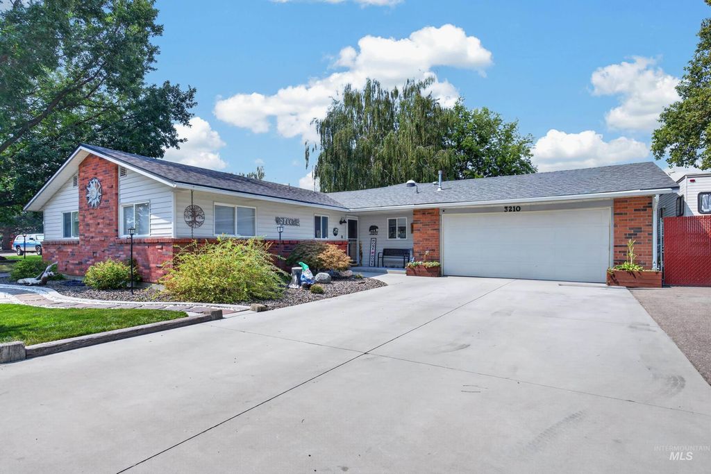 3210 Wisconsin Ave, Caldwell, ID 83605 photo 4