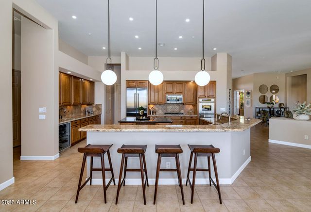 9860 E Roadrunner Drive, Scottsdale, AZ 85262