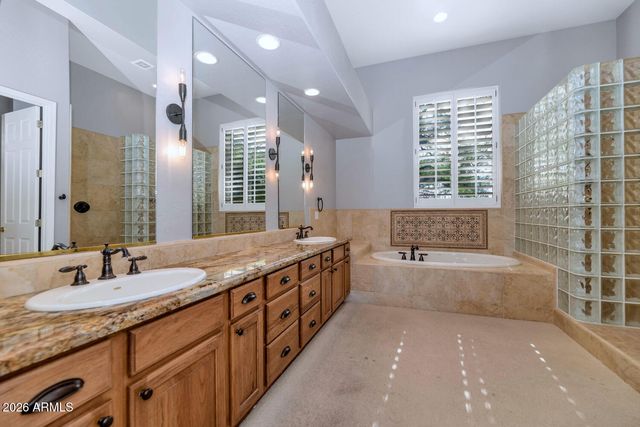 9860 E Roadrunner Drive, Scottsdale, AZ 85262