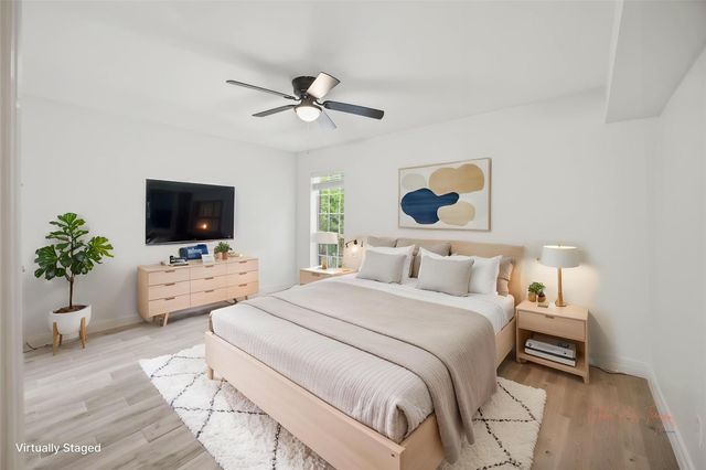 1909 Brun Street 9, Houston, TX 77019