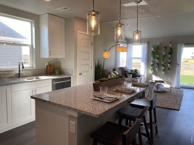 752 Ayrshire Rd, Johnstown, CO 80534