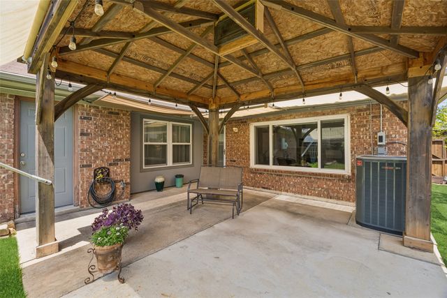 563 Lee Drive, Coppell, TX 75019