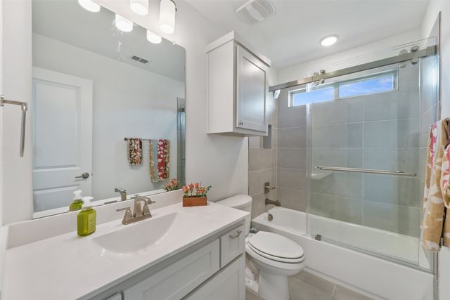 751 Emerald Valley Drive, Ovilla, TX 75154