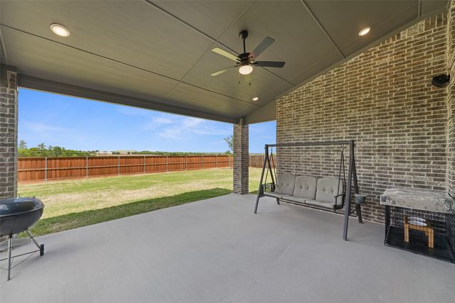 751 Emerald Valley Drive, Ovilla, TX 75154