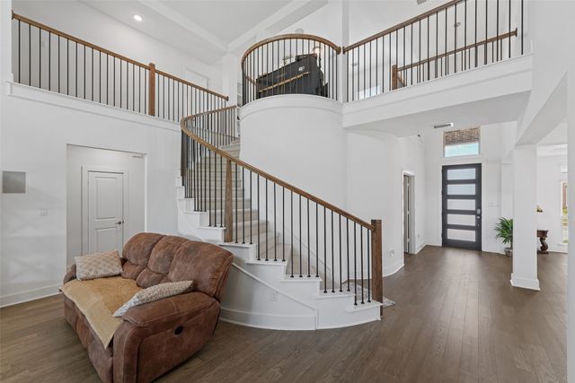 751 Emerald Valley Drive, Ovilla, TX 75154