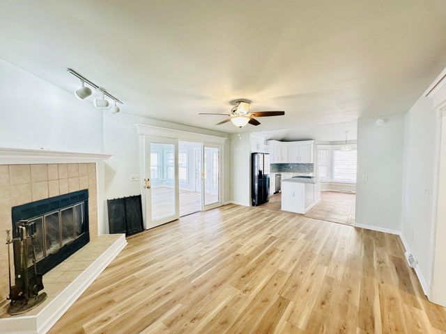 112 Mansfield Boulevard, North Charleston, SC 29418