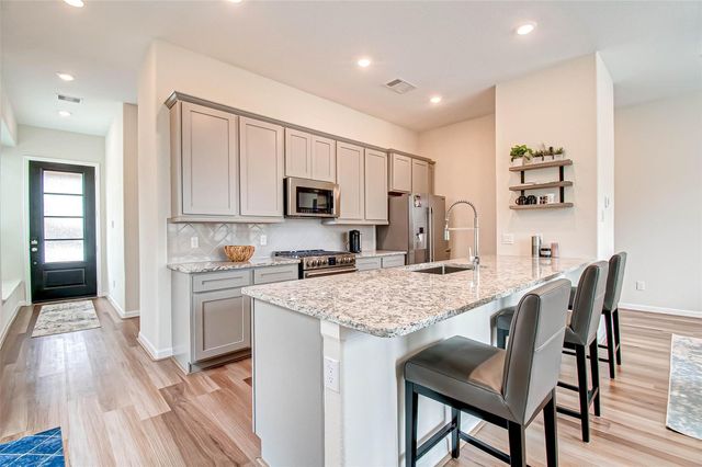 617 Aspen Falls Court, Conroe, TX 77304