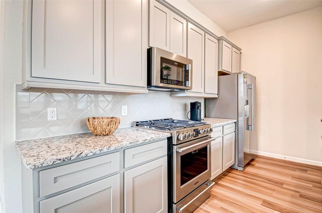 617 Aspen Falls Court, Conroe, TX 77304