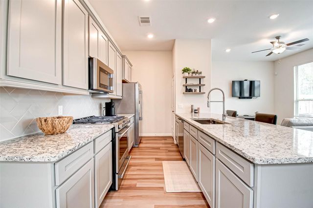 617 Aspen Falls Court, Conroe, TX 77304