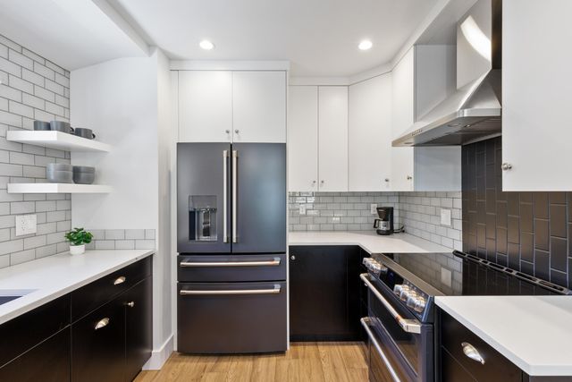 1027 NW Albany Avenue 1&2, Bend, OR 97703