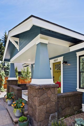 1027 NW Albany Avenue 1&2, Bend, OR 97703