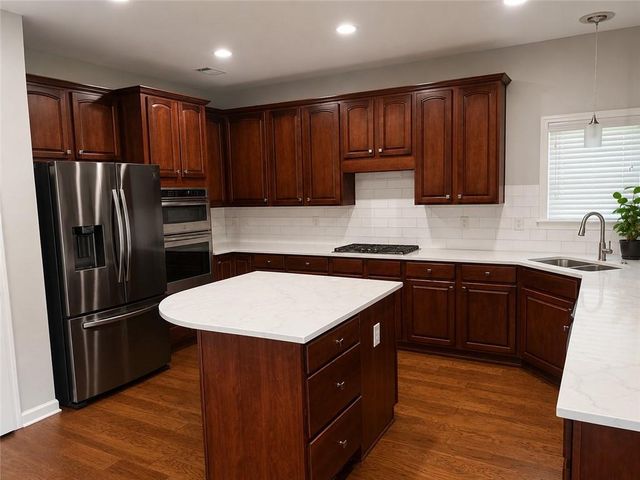 3215 WARBLER Way, Cumming, GA 30041