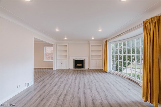 3710 Strandhill Road, Shaker Heights, OH 44122