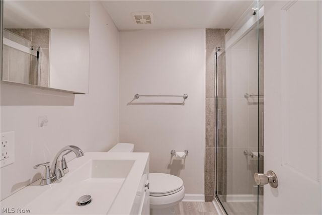 3710 Strandhill Road, Shaker Heights, OH 44122