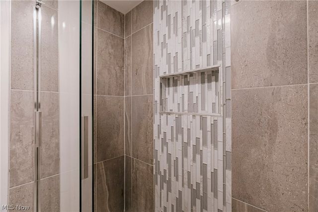 3710 Strandhill Road, Shaker Heights, OH 44122