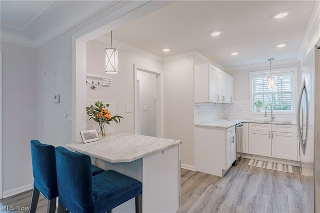 3710 Strandhill Road, Shaker Heights, OH 44122
