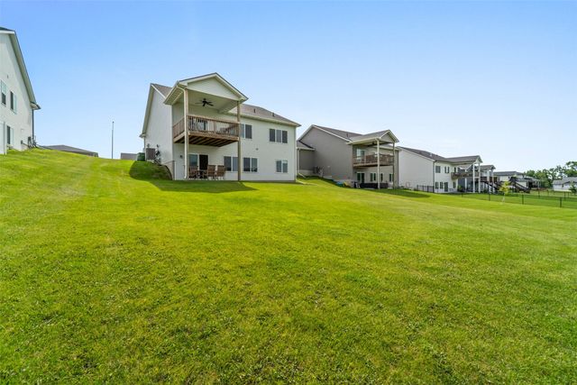 1604 Hackenberry Place, Granger, IA 50109