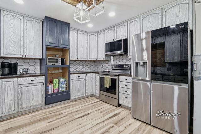 1200 AMHERST STREET, Burkburnett, TX 76354