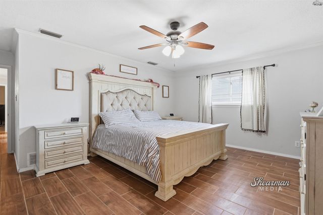 1200 AMHERST STREET, Burkburnett, TX 76354