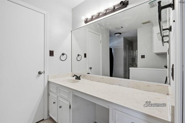 1200 AMHERST STREET, Burkburnett, TX 76354