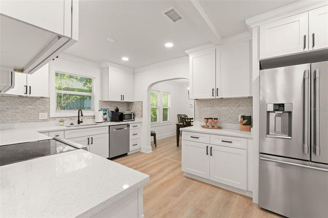 1638 MOUNT VERNON STREET, Orlando, FL 32803