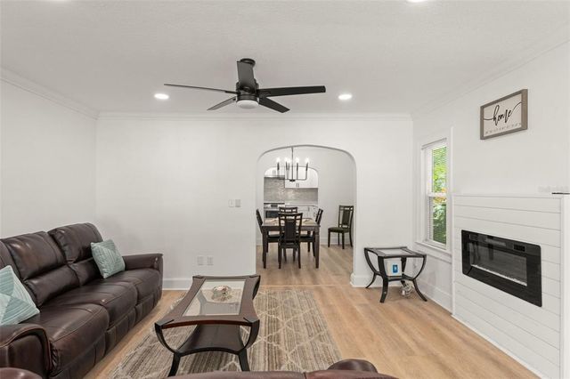 1638 MOUNT VERNON STREET, Orlando, FL 32803