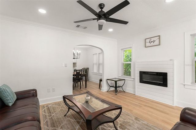 1638 MOUNT VERNON STREET, Orlando, FL 32803