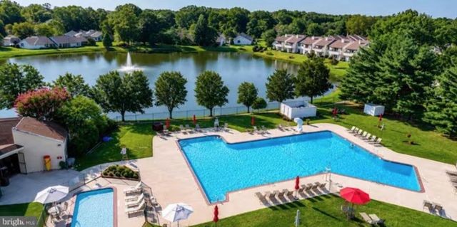 11-B E DAISY LN, Mount Laurel, NJ 08054