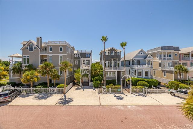 6 Coast Cottage Lane, St Simons Island, GA 31522