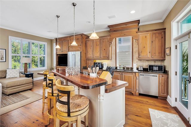 6 Coast Cottage Lane, St Simons Island, GA 31522