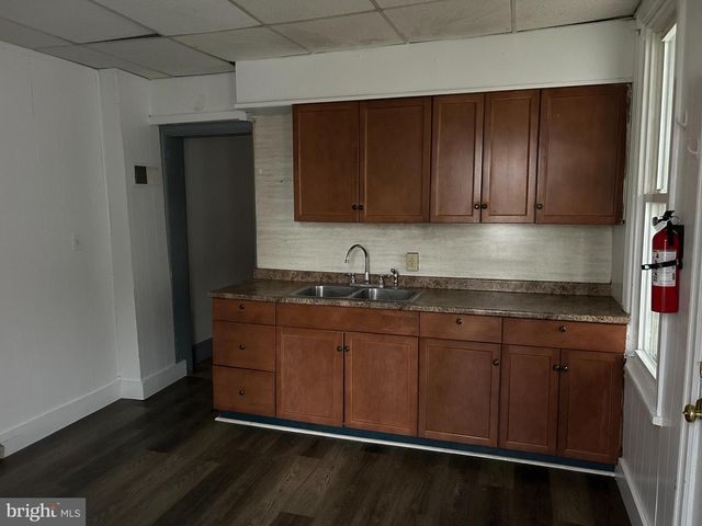 222 N 3RD ST, Columbia, PA 17512