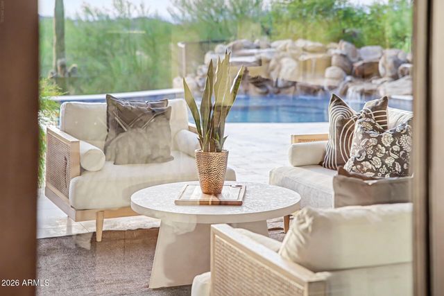 11704 E DIAMOND CHOLLA Drive, Scottsdale, AZ 85255