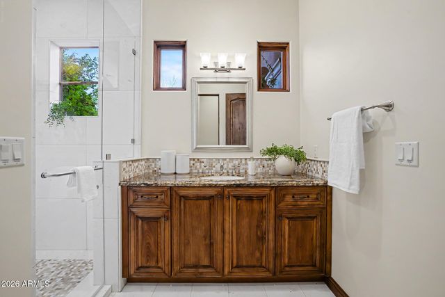 11704 E DIAMOND CHOLLA Drive, Scottsdale, AZ 85255