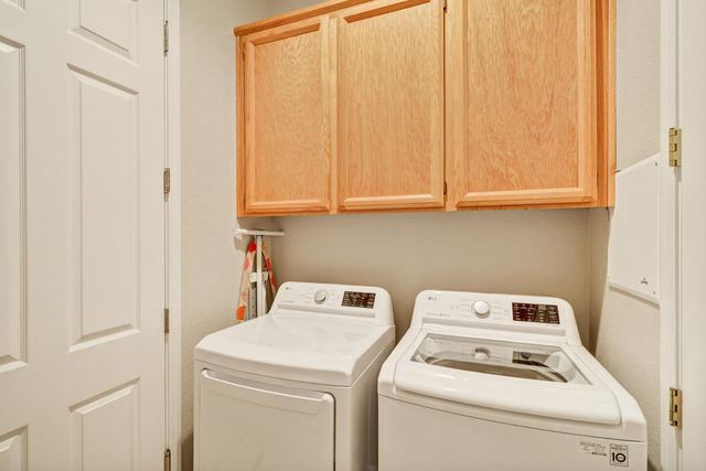 3040 Braemer Dr, Shingle Springs, CA 95682