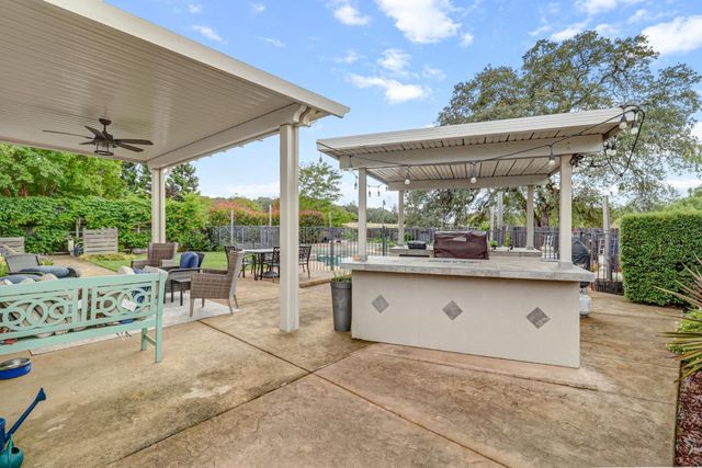 3040 Braemer Dr, Shingle Springs, CA 95682