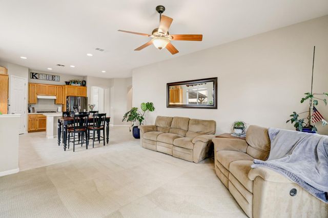 3040 Braemer Dr, Shingle Springs, CA 95682
