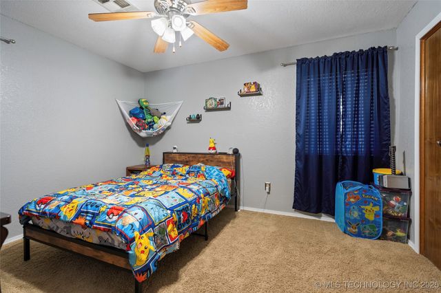 3133 Cardinal Drive, Ardmore, OK 73401