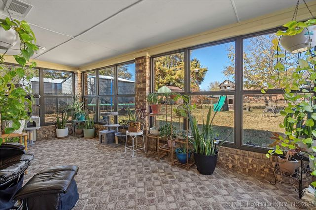 3133 Cardinal Drive, Ardmore, OK 73401