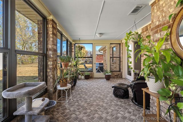 3133 Cardinal Drive, Ardmore, OK 73401