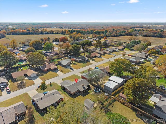 3133 Cardinal Drive, Ardmore, OK 73401